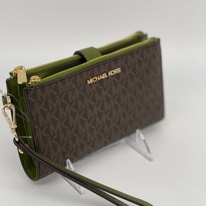 Michael Kors Double Zip Wallet Wristlet